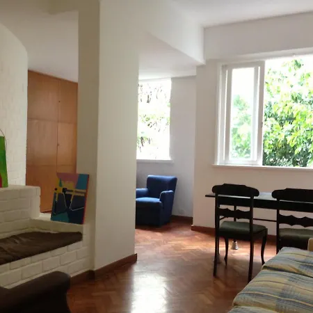 Apartment In Ipanema Beach 100M2, Near Metro